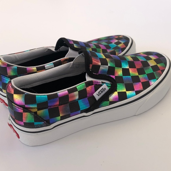 vans classic slip on iridescent check